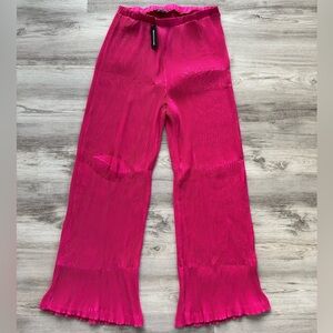 PrettyLittleThing Hot Pink Plisse High Waisted Wide Leg with Elastic Waistband